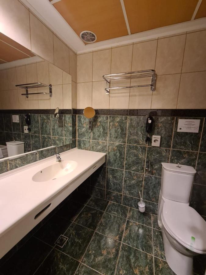 בוקרשט Hotel Mojo מראה חיצוני תמונה