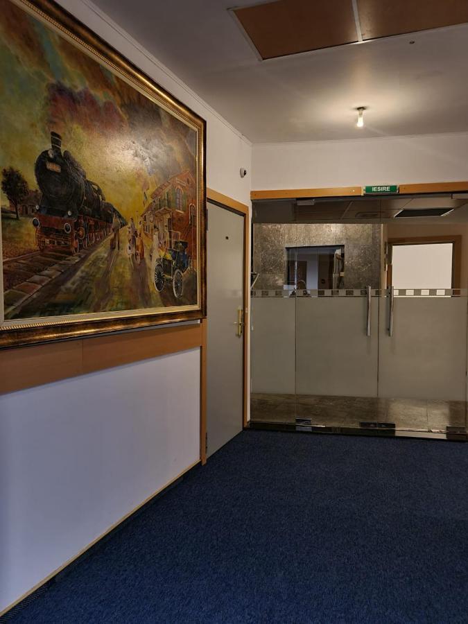 בוקרשט Hotel Mojo מראה חיצוני תמונה