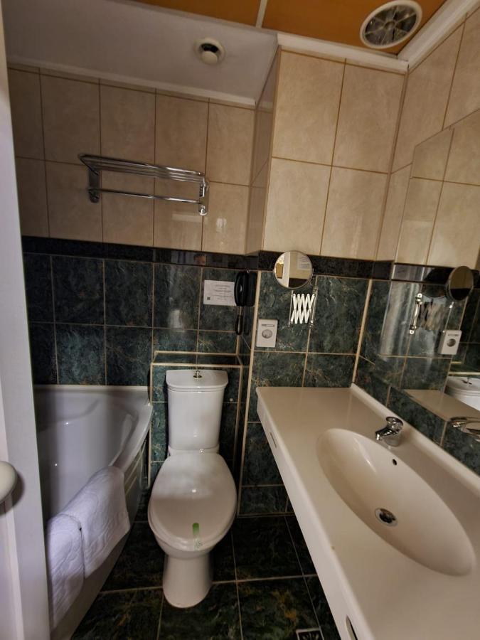 בוקרשט Hotel Mojo מראה חיצוני תמונה